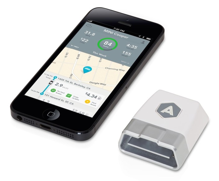 automatic-smart-driving-assistant-iphone