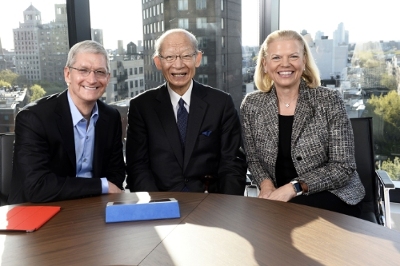 Apple IBM Japan Post 