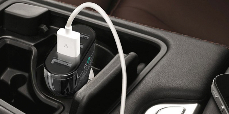 aukey-4-port-usb-car-charger1