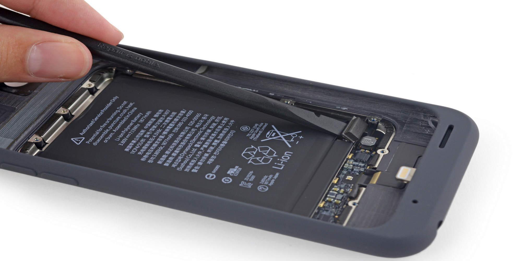 iFixit-smart-battery-case-02