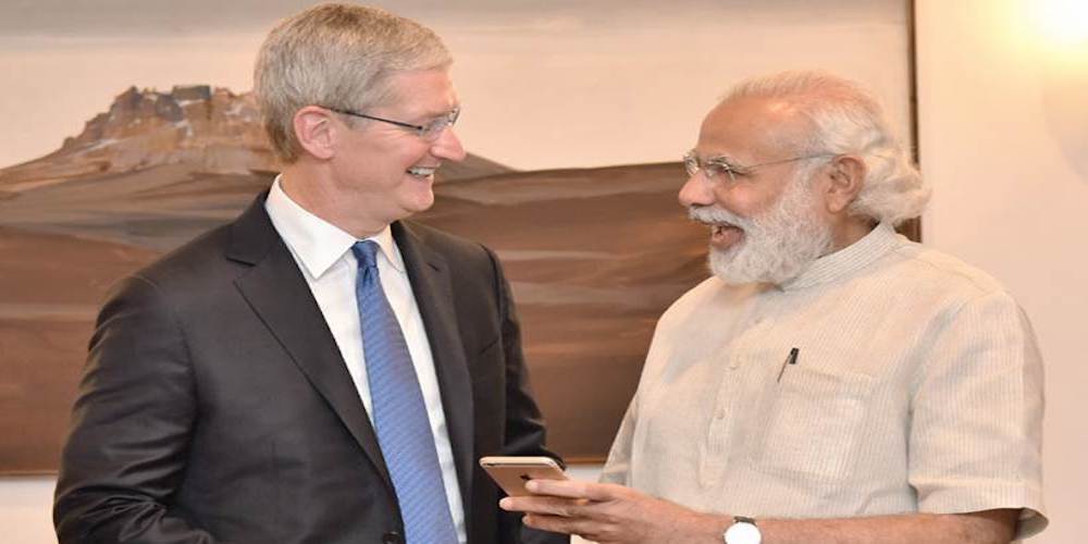 The Apple CEO, Mr. Tim Cook calls on the Prime Minister, Shri Narendra Modi, in New Delhi on May 21, 2016.