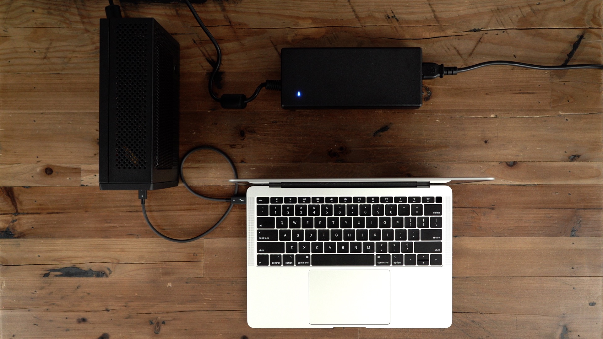 PowerColor Mini Pro eGPU RX 570 MacBook Air Setup