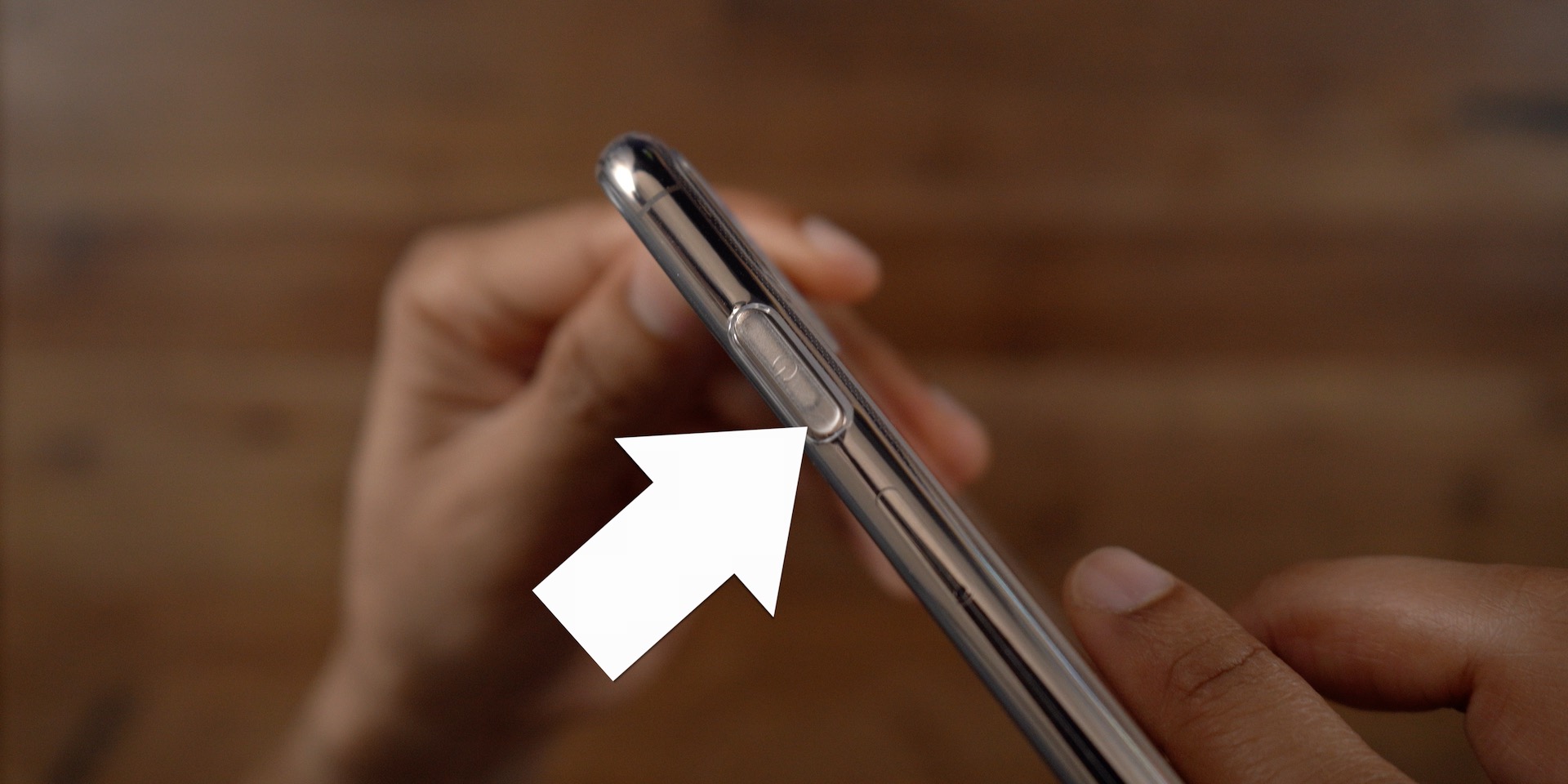 iPhone 11 Max Side button alignment