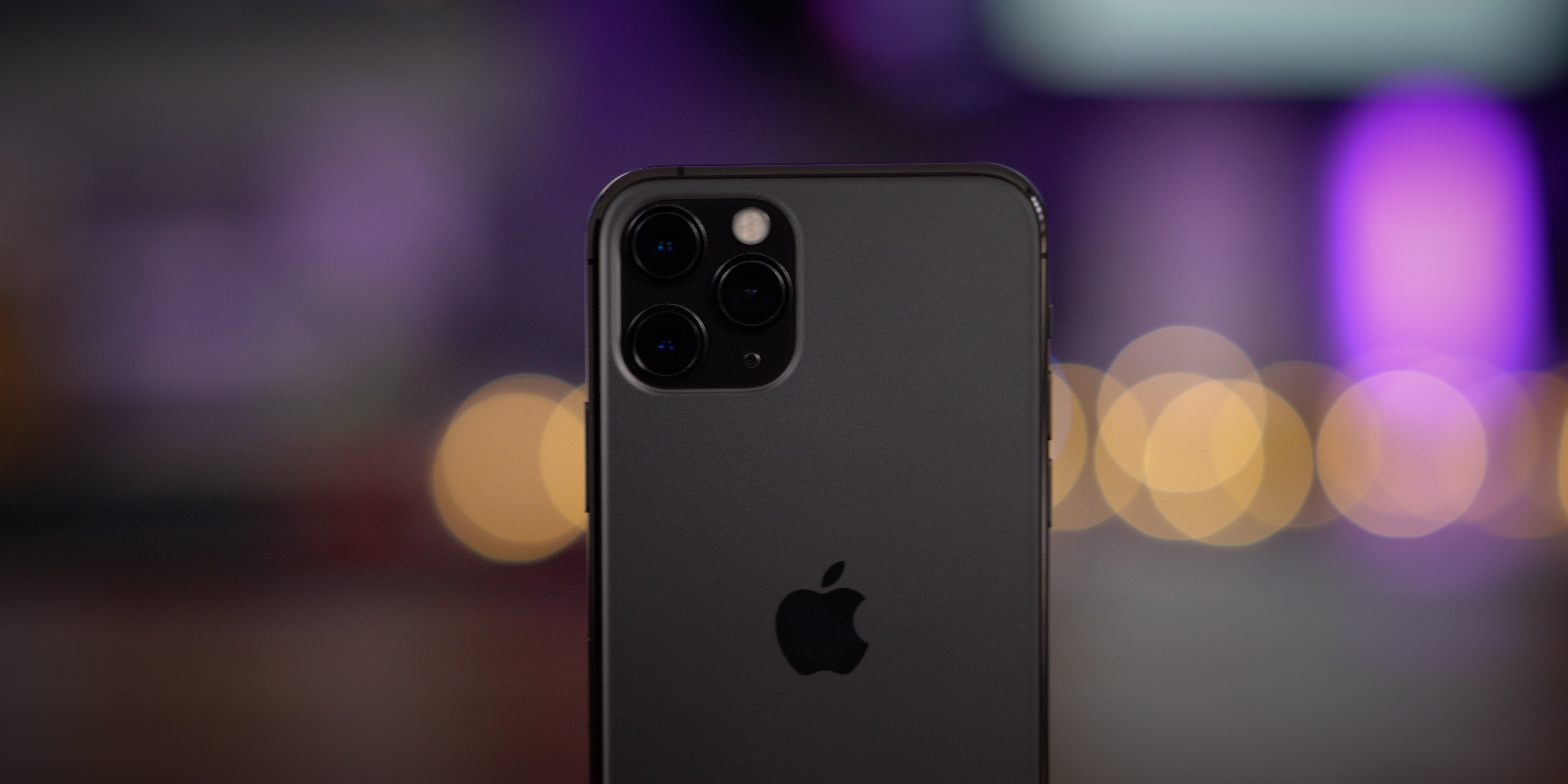 iPhone 11 pro telephoto lens