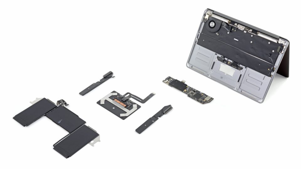 MacBook Air iFixit teardown