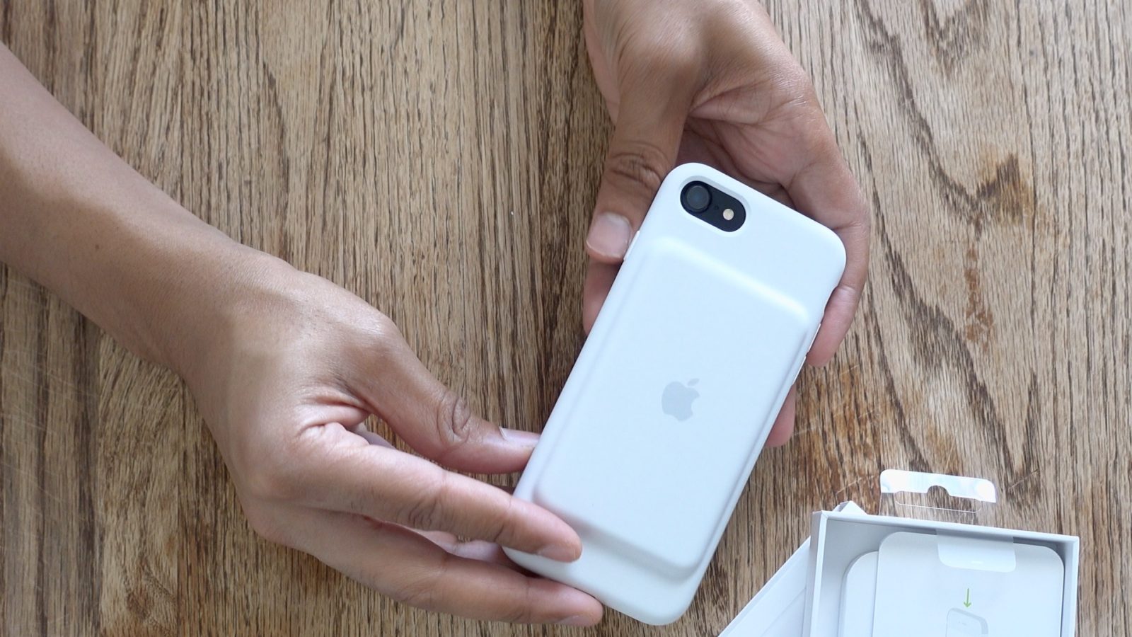 iPhone se smart battery case
