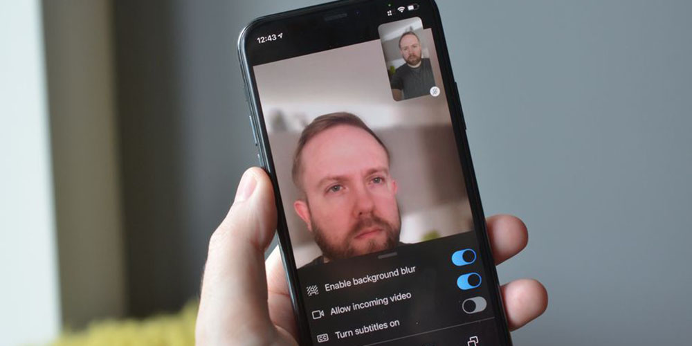 Skype iOS app finally gets background blur feature