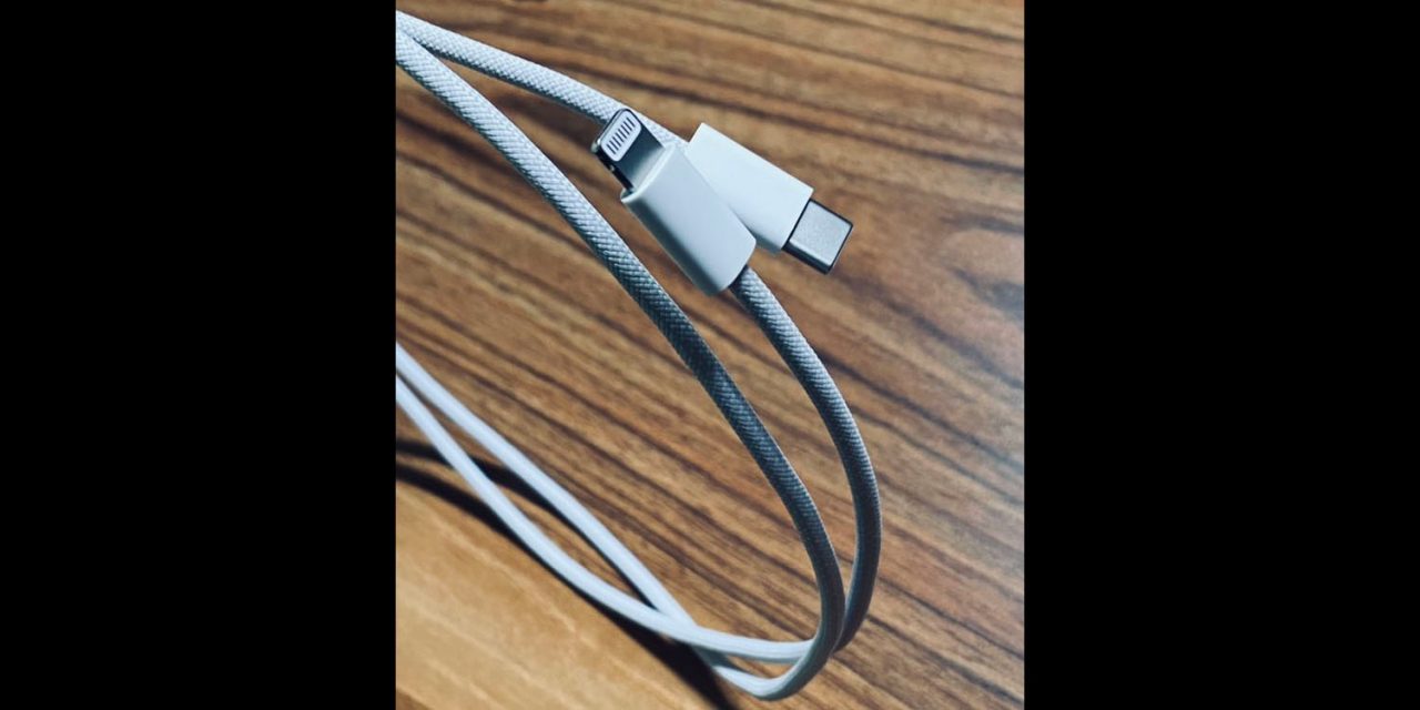 iPhone 12 braided cable