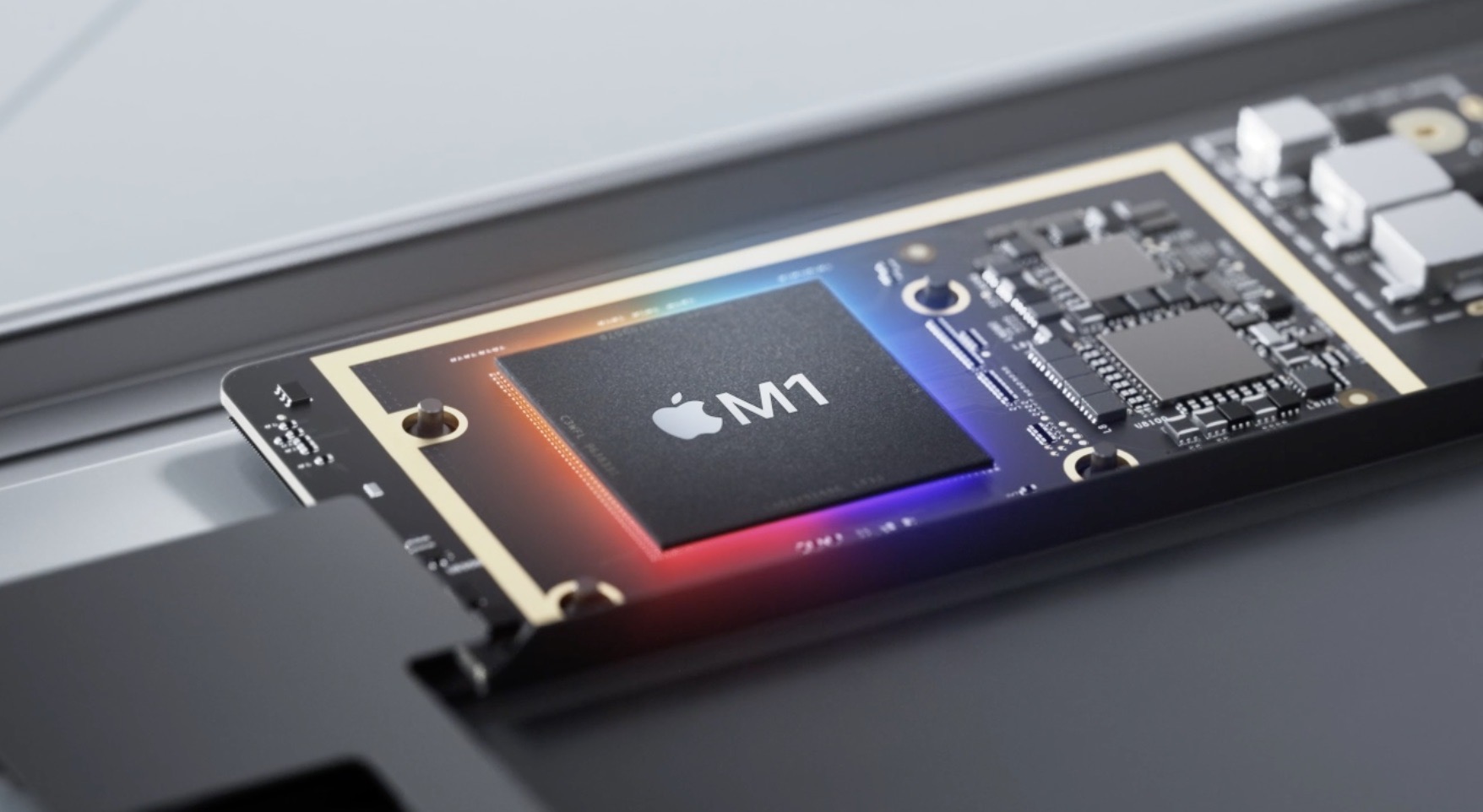 M1 MacBook Air vs Pro image of M1 chip
