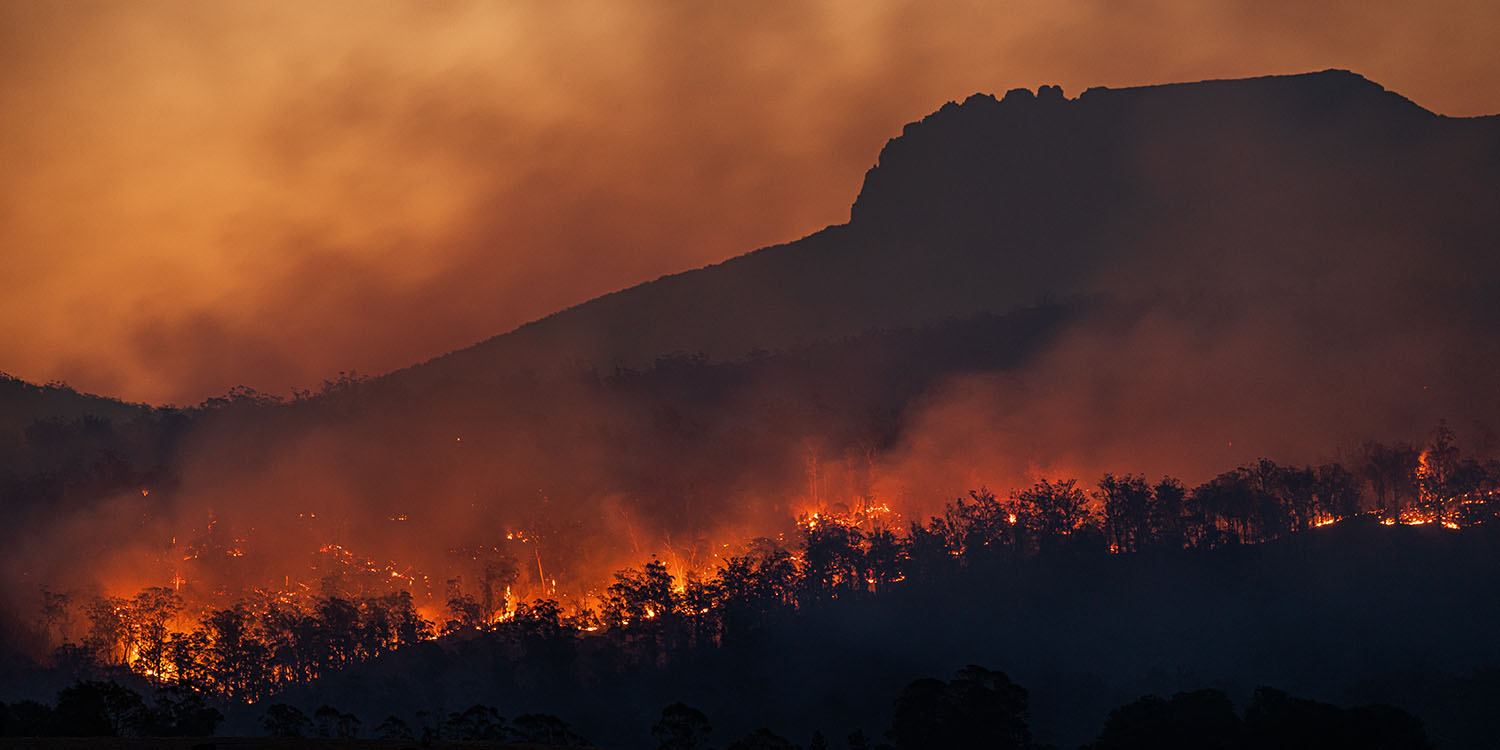 Climate change misinformation | Wildfire photo
