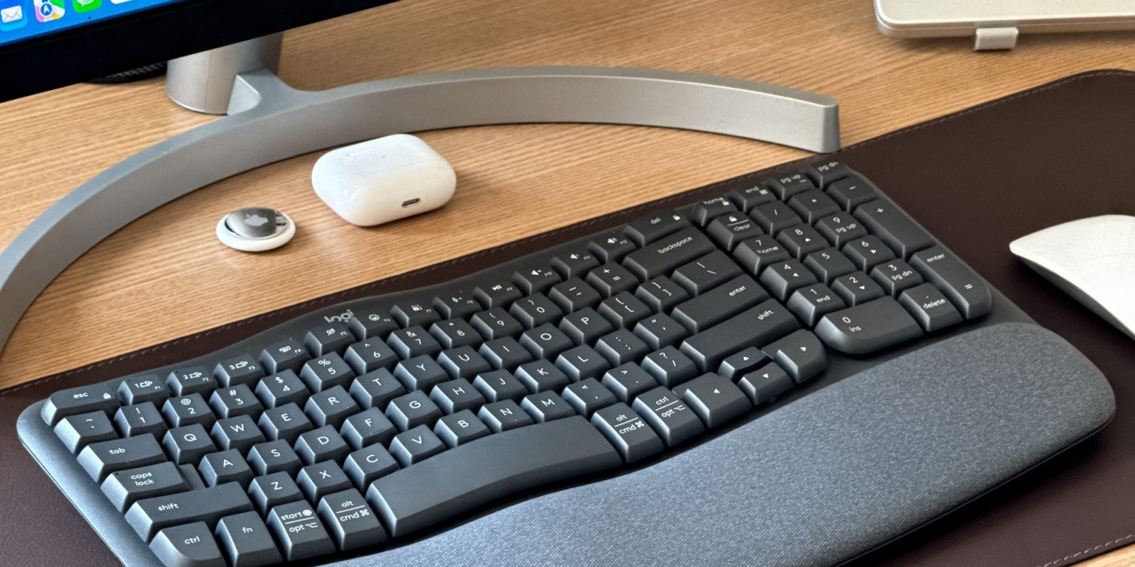Logitech's Wave Keys is a new ergonomic keyboard that works great with the Mac