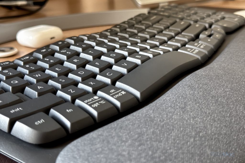 Logitech's Wave Keys is a new ergonomic keyboard that works great with the Mac